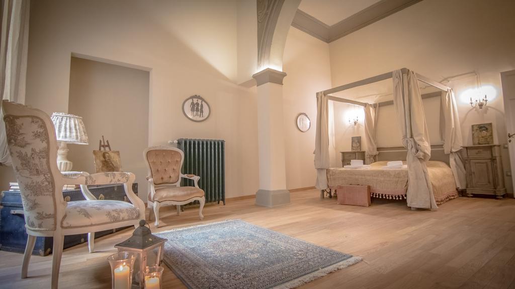 Stunning Apt 5min Walk to Duomo Florenz Exterior foto